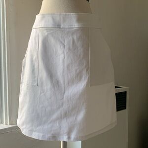 Veronica M White Skirt with Pockets and side zipper